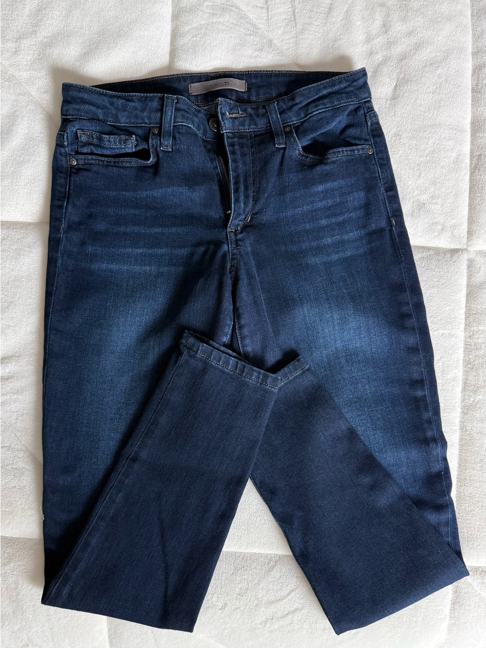 Joe's Jeans Women’s Skinny Dark Blue Stretch Denim for petite women